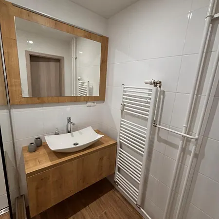 Tip Apartment